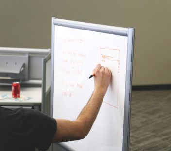 Project Management Assignments: Basic Guidelines and Specific Examples